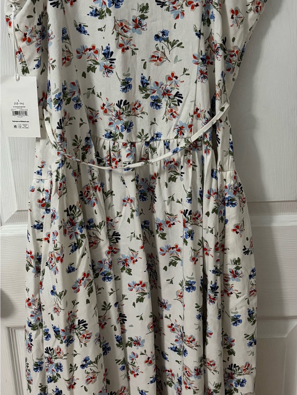 Free Assembly Floral Spaghetti-Strap Midi Dress in White - Picture 11 of 11